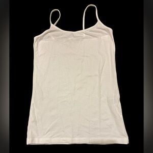 Juniors/Women’s FOREVER 21 White Tank Tops size Large